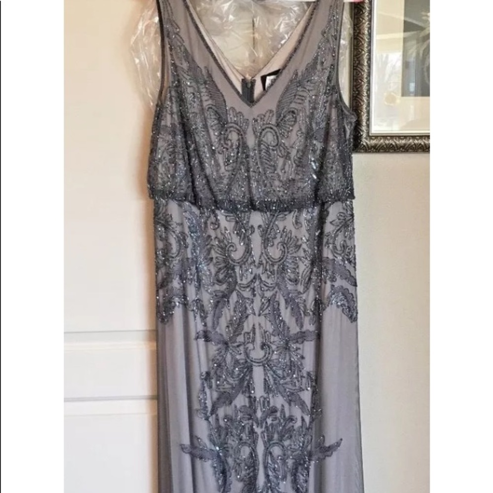 Adrianna Papell Aubrey Gown size 18